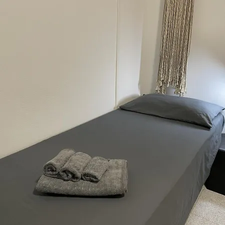 Balihouse شقة *
